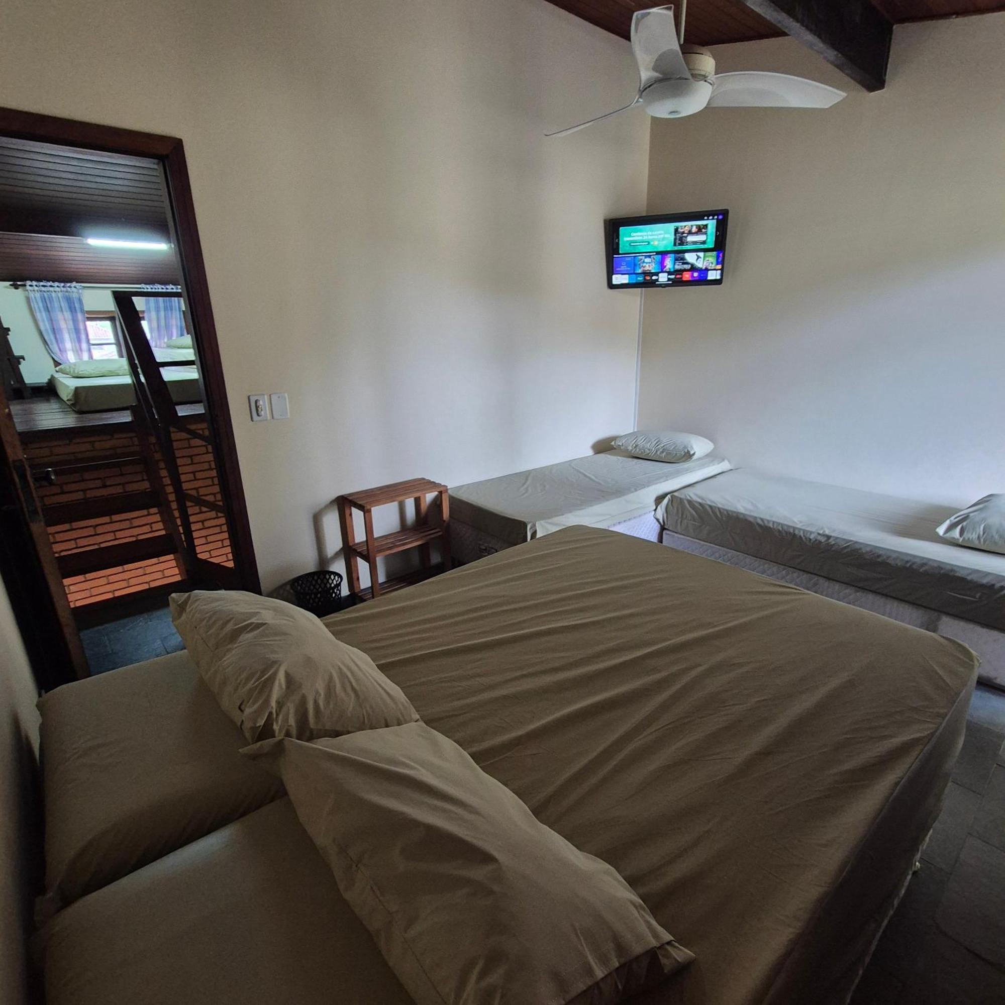 Casa 7 Em Ubatuba No Centro Condominio Com Piscina E Churrasqueira Zewnętrze zdjęcie